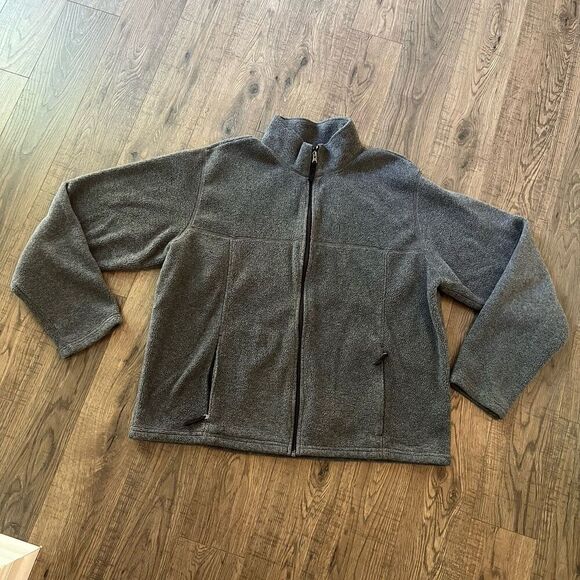L.L. Bean Other - L.L Bean Men’s Fleece Jacket XL